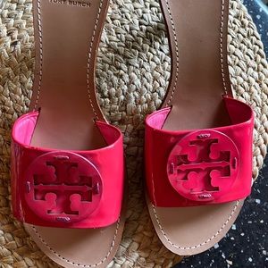 Tory Burch coral heels